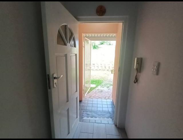 3 BEDROOM SIMPLEX FOR SALE IN ESCOMBE